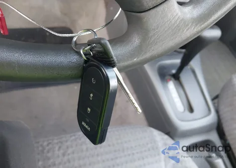 2000 Honda Civic Value Package из США, поврежденный, VIN 2HGEJ6613YH568743